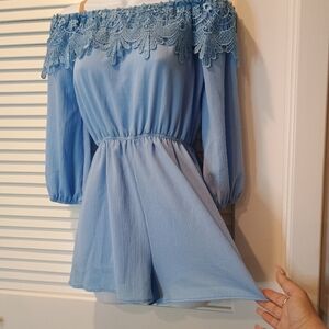 A'Gaci Blue Off-Shoulder Lace Short Romper Size Small